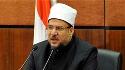 الأوقاف: وقف خدمة 5 من العاملين بالوزارة بسبب الفيس بوك وأحكام قضائية