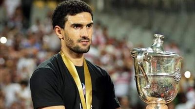 المزيد قادم.. محمد عواد يحتفل بذكرى الحصول على كأس مصر