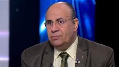 مبروك عطية: 