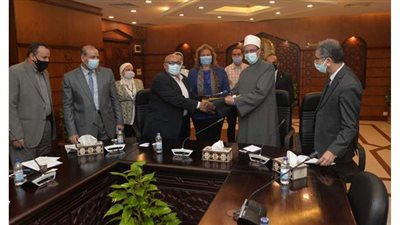 ٤ خدمات تحصل عليها مشيخة الأزهر بعد توقيع بروتوكول مع مصر للطيران