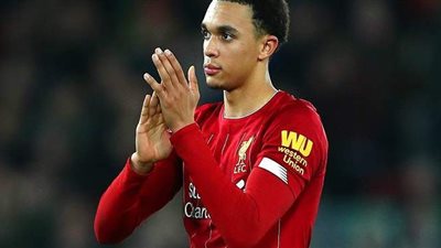 رسالة ترينت أرنولد لمتابعيه بعد حصولة على جائزة أفضل لاعب بالبريميرليج