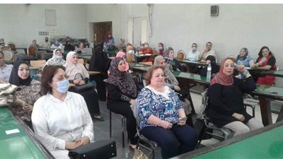 دور المرأة في الحياة السياسية.. ندوة للمجلس القومي للمرأة بالمنيا | صور