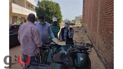 رئيس مدينة سفاجا تترأس لجنة مراجعة تراخيص البناء | صور