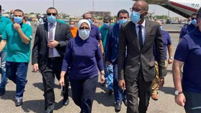 وزيرة الصحة تتفقد أحوال الأسر الناجية في السودان وتؤكد وقوف مصر بجانبهم