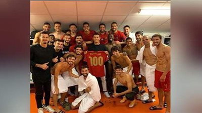 رونالدو يحتفل بإنجاز المئوية ويشكر هؤلاء