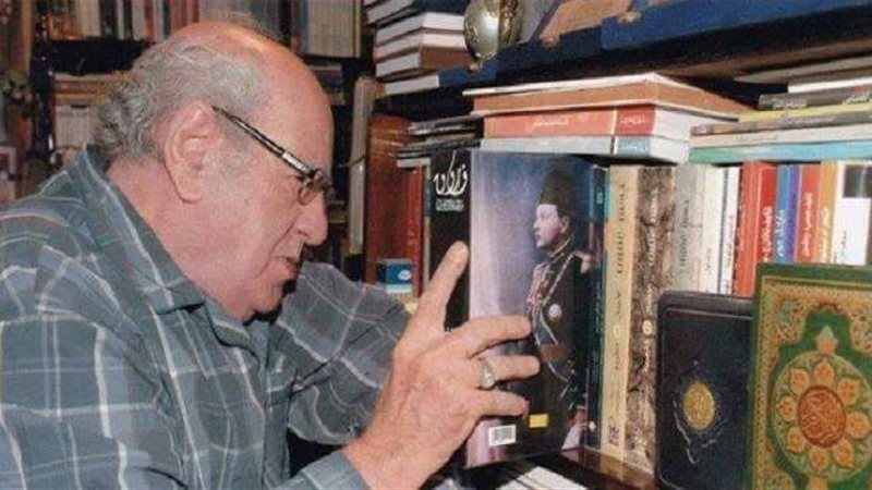 الأديب الراحل خيري