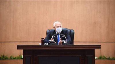 محافظ بورسعيد يخفض سعر التصالح للمتر في مخالفات البناء