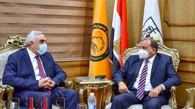رئيس جامعة بني سويف لـ