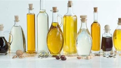 4 أنواع من الزيوت لبشرتك تحارب التجاعيد وتجدد خلايا جلدك