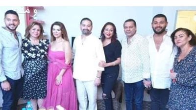 أمير شاهين يحتفل بخطوبته