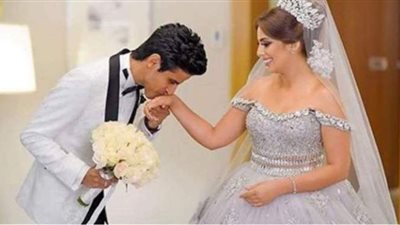 حمدي الميرغني يحتفل بعيد زواجه الثالث: 