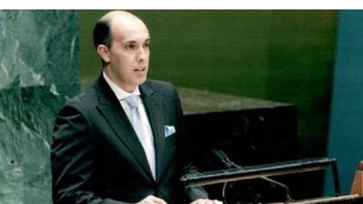 بعد إعفائه من منصبه.. استقالة سفير تونس بالأمم المتحدة من السلك الدبلوماسي