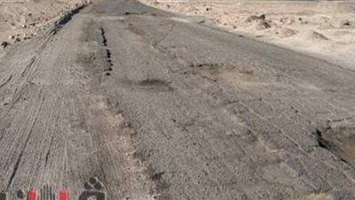 محافظ أسوان يعلن إعادة رصف وتطوير طريق أسوان / وادى العلاقى