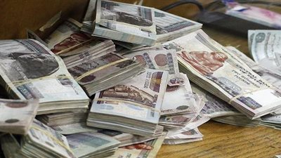 توظيف الأموال خدعة متجددة.. «مستريح» استولى على 40 مليون جنيه بزعم الاتجار في الأدوات الكهربائية.. وآخر جمع 8.5 ملايين جنيه لاستثمارها بالعقارات.. والعقوبة السجن 7 سنوات