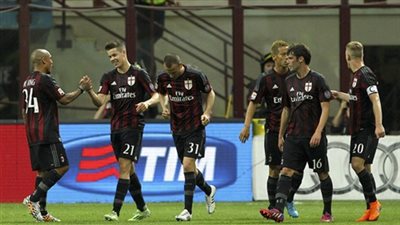 تعادل سلبي بين ميلان وسامبدوريا في الشوط الأول