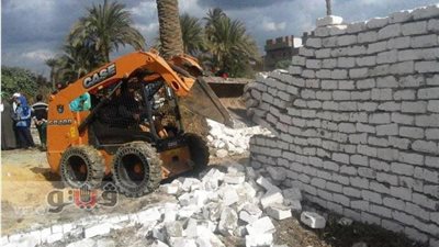 إزالة 733 حالة تعد على أراضي أملاك الدولة في قنا