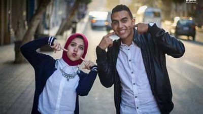 بالصور.. شاب يصدم شقيقته بهدية غير متوقعة بمناسبة عيد الحب