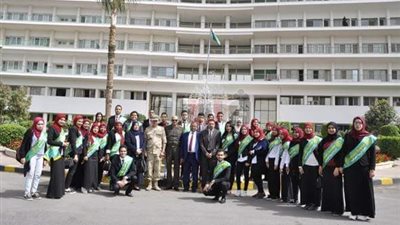 جامعة القاهرة تنظم زيارة ميدانية لمصابي القوات المسلحة بالمعادي