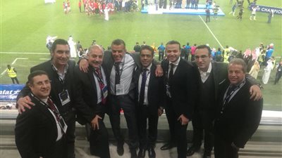 مجلس الأهلي يحتفل بالسوبر في مقصورة ملعب هزاع بن زايد