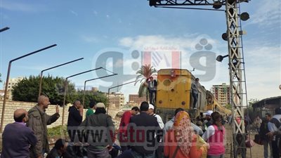 بالصور.. الثوار يوقفون 