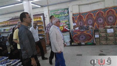 بالصور.. محافظ بورسعيد يتفقد سير العمل بجمعية «الكمبراتيف»