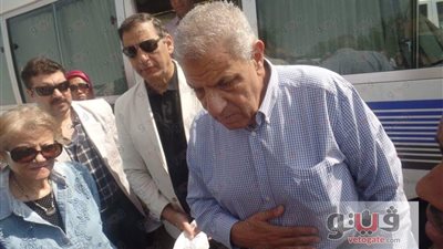 «الوفد الرئاسي» يكتشف توقف حضانات مستشفى أسوان العام