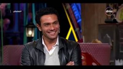 آسر ياسين: كنت بتصاحب كتير أيام المراهقة (فيديو)