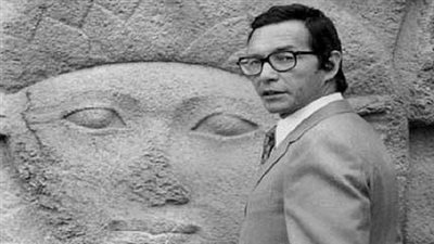 شادي عبد السلام يحكي قصة إخراج فيلم «المومياء»