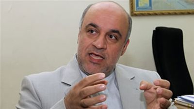 السفير مجتبى أماني: أمريكا تدير مخططًا للقضاء على الجيوش العربية القوية