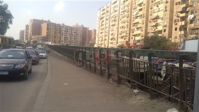 تطوير كوبري حلمية الزيتون «محلك سر».. إزالة قضبان ترام مصر الجديدة.. محافظ القاهرة السابق يفتتح المرحلة الأولى.. الباعة يسيطرون على الكوبري.. والمشروع يدخل طي النسيان