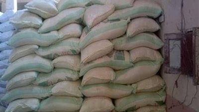 ضبط 25 طن أرز تمويني لا يصلح للاستخدام بمخازن تموين المنيا