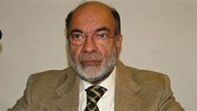 «الاقتصادية» تنظر اليوم دعوى نقيب الصيادلة ضد رئيس مجلس إدارة بنك مصر