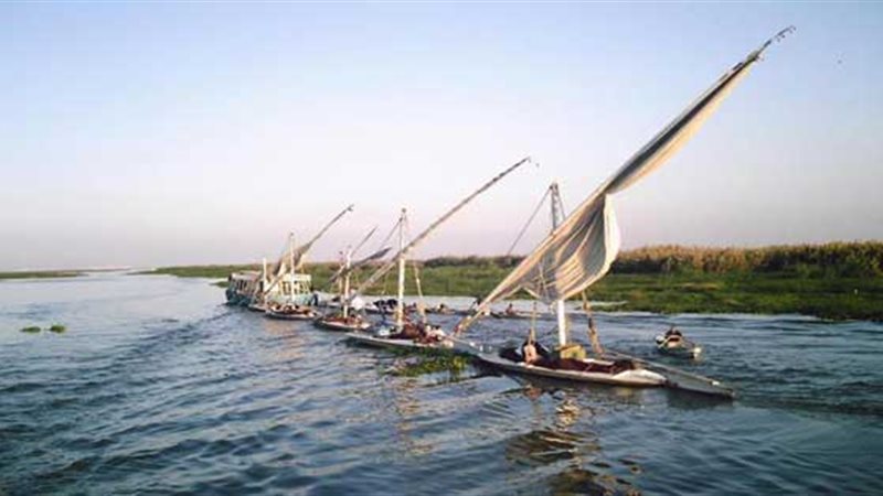 بحيرة المنزلة