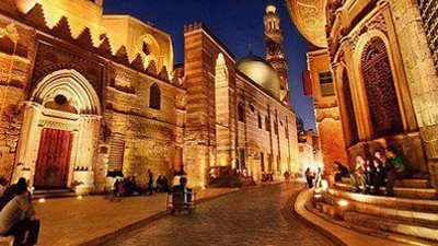 «كيفية الاستفادة من شارع المعز» على طاولة بيت السناري.. غدا