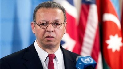 رئاسة مؤتمر الحوار باليمن: ثمة توافق على تمديد المؤتمر شهرًا كاملًا