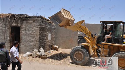 أسيوط: استرداد 1134 فدانا و113 ألف متر في اليوم الثامن لإزالة التعديات