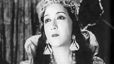 حيلة راقية إبراهيم للتهرب من العقاب في قضية اغتيال «سميرة موسى»