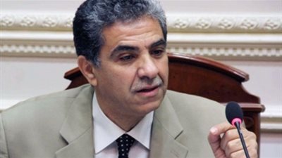 مناقشة إجراءات تطوير منطقة جنوب محور المشير «الوفاء والأمل»