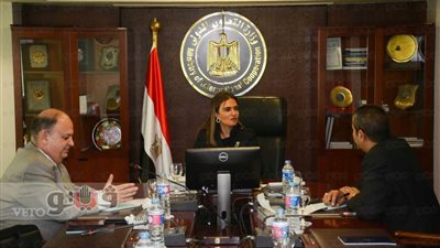 وزير التعاون تبحث دعم المشروعات بـ200 مليون جنيه مع البنك الدولي