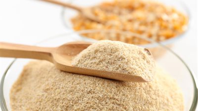 قناع «دقيق الذرة» حل مثالي لمشكلات البشرة