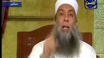 بالفيديو..«الفالنتين حرام».. مشايخ هاجموا عيد العشاق.. «الحويني»: احتفال للكافرين وإهدار الأموال على «الدباديب».. «العريفي»: تشبه بأهل الفسق والفجور.. والمصري: 