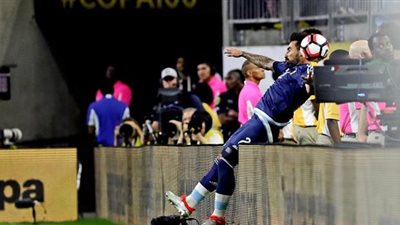 مهاجم الأرجنتين يخضع لعملية جراحية بعد إصابته بكسر في اليد