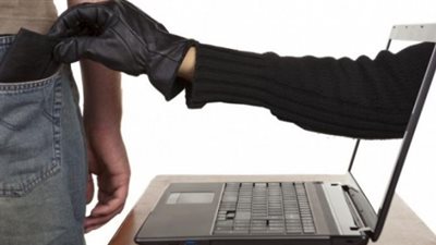 6 طرق بسيطة لمواجهة «نصب الإنترنت» والحفاظ على باقتك