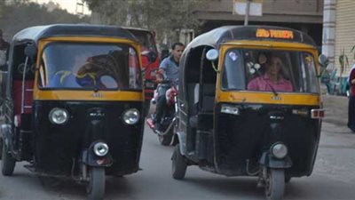 سائق توك توك يسرق حقيبة بداخلها ١٨٥ ألف جنيه من صاحب مطعم بالبساتين