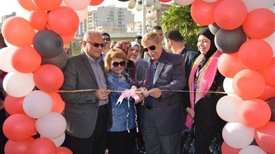 محافظ الإسماعيلية يفتتح معرض سيدات الأعمال (صور)