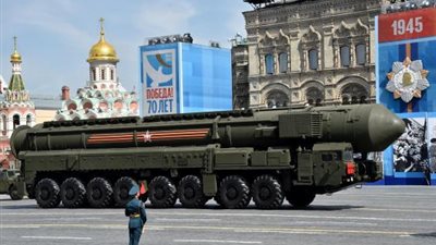 بالصور.. روسيا تستعد للحرب العالمية الثالثة بـ 5 أسلحة فتاكة.. «توبوليف» قاذفة قنابل أسرع من الصوت.. «تي 90» الدبابة الأكثر تطورا.. و«هافوك» تستطيع الطيران بأي أحوال جوية