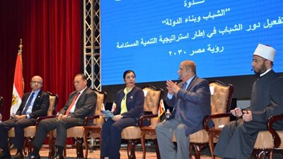 تفاصيل ندوة «الشباب وبناء الدولة» بجامعة القناة في الإسماعيلية (صور)