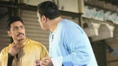 صورة كوميدية لتامر وأكرم حسني من كواليس «البدلة»