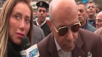 ريهام سعيد تواجه نائب محافظ القاهرة بموافقته على ترخيص الكافيهات