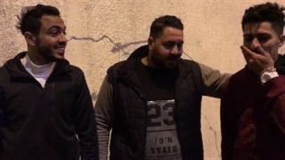 بالفيديو.. مقلد مرتضى منصور يسخر من سيارة كهربا الـ«بنتلي»